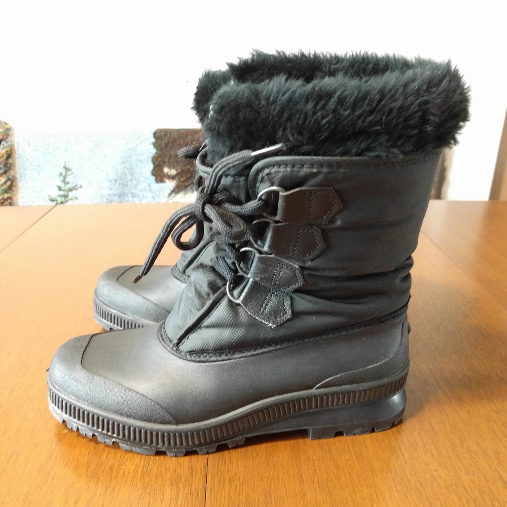Snow Boots